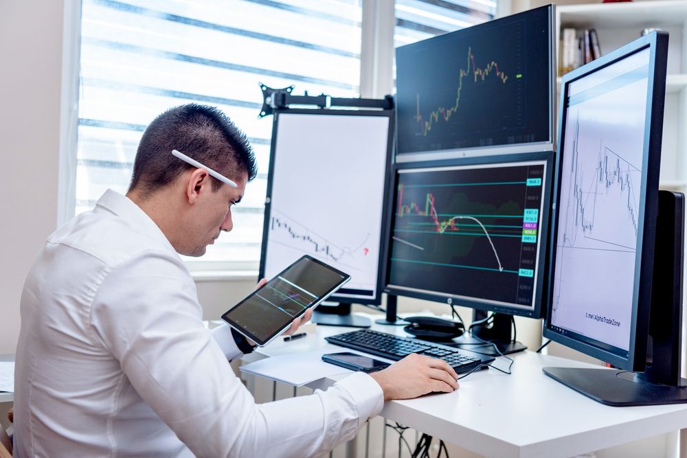 Global Stock Market is Going Down Right Now, But It Isn’t That Bad for Investors!