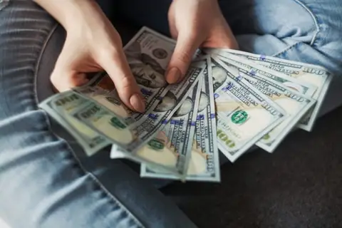 Millionaire Techie Says Money Doesn’t Buy Happiness